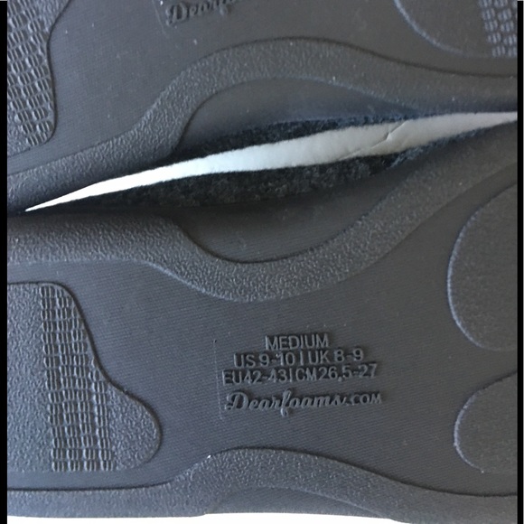 NWT Dear Foams Indoor/Outdoor Slip-on Shoes - Picture 4 of 5
